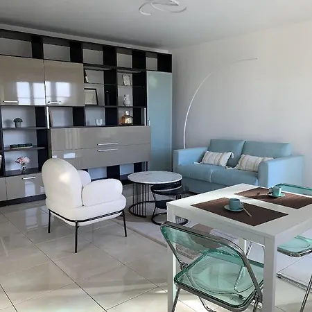 Azur T2 De Standing, Proche Rer Apartman