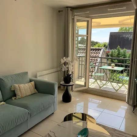 Azur T2 De Standing, Proche Rer Appartement